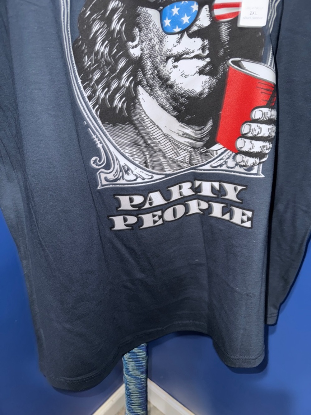 Dark Blue "We The Party People" Ben Franklin Graphic Shirt Size 2XL NWT - Picture 11 of 13